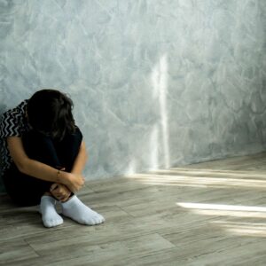 Centrum Terapii Calma artykuł Dół czy depresja Jak odróżnić i kiedy sięgnąć po pomoc