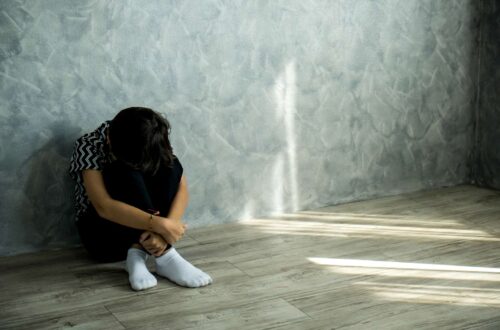 Centrum Terapii Calma artykuł Dół czy depresja Jak odróżnić i kiedy sięgnąć po pomoc